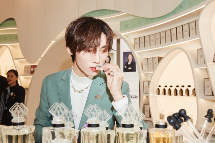 維維尼奧(圖4) 維維尼奧(圖4)